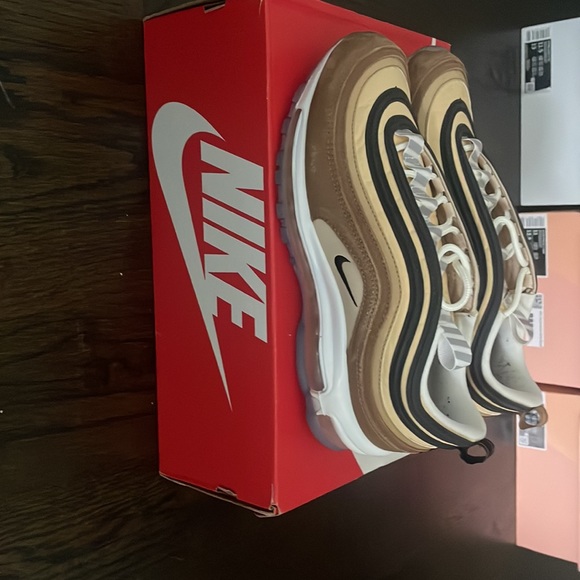 Nike Air Max 97 Unboxed - Picture 3 of 7